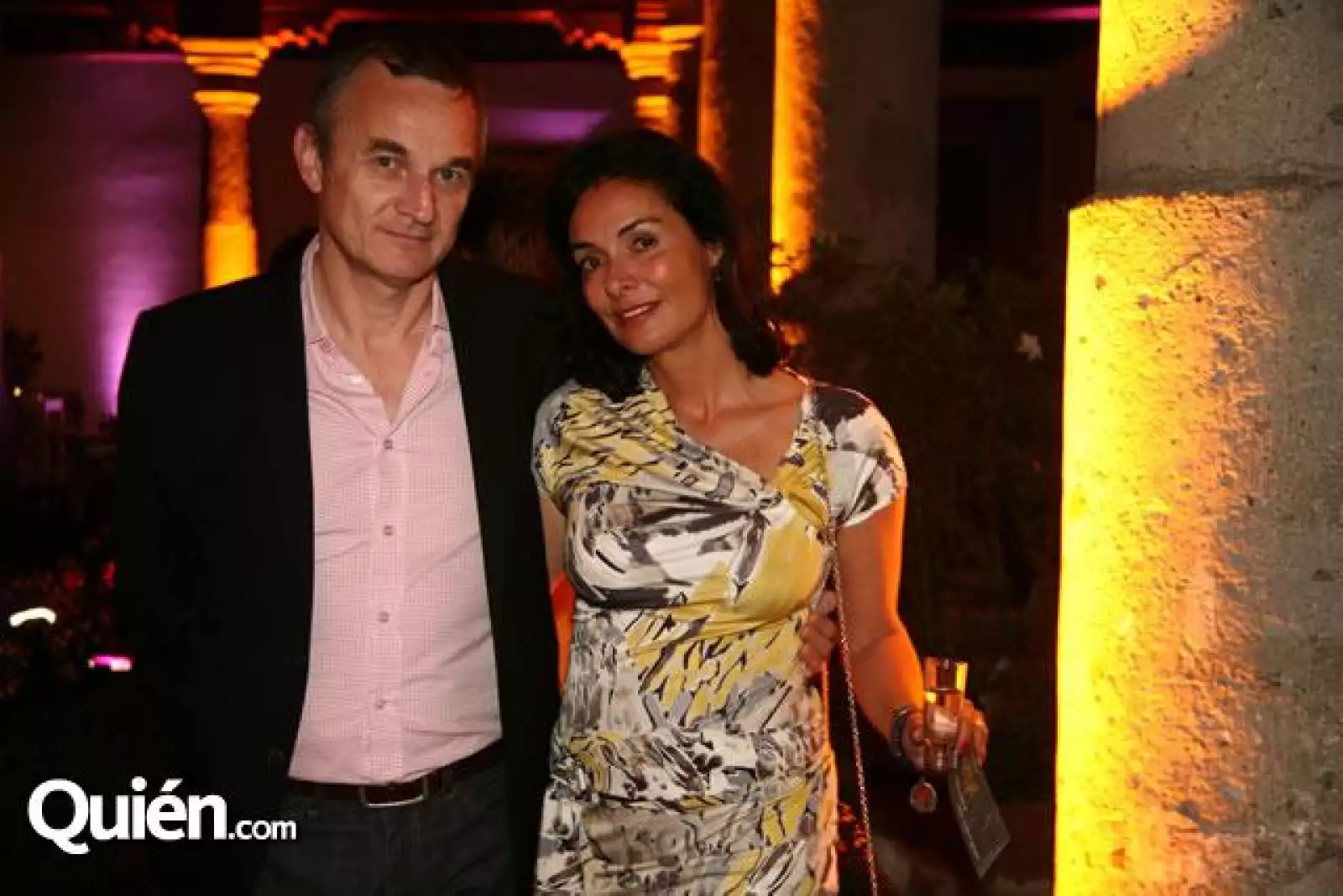 Christian Valdelievre,Eugenia Hinojosa