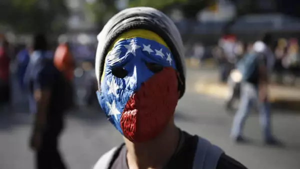 Miles de venezolanos han salido a las calles para protestar contra el Gobierno por los problemas económicos y de seguridad.