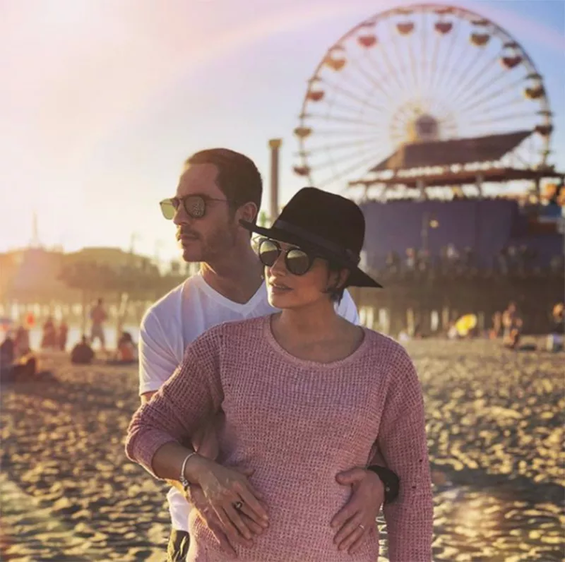 Aislinn Derbez y Mauricio Ochmann