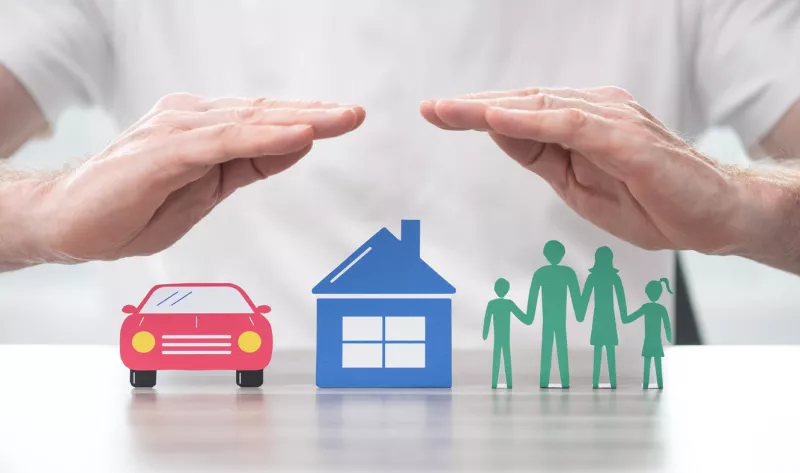 Fitch seguros y fianzas