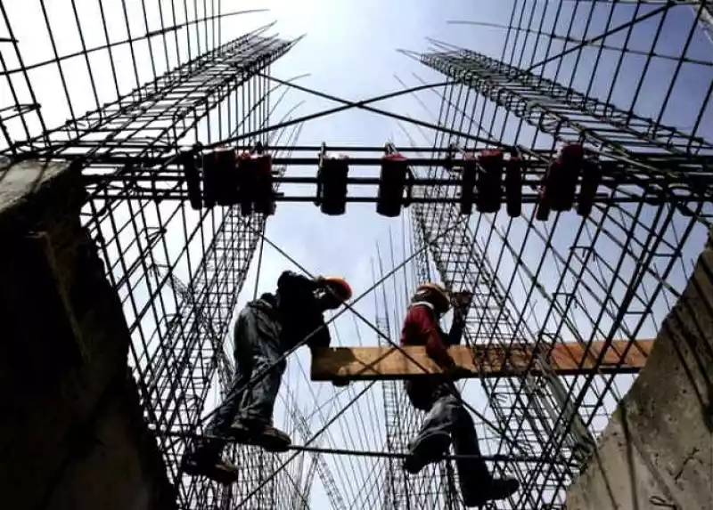 Obreros construcci�n