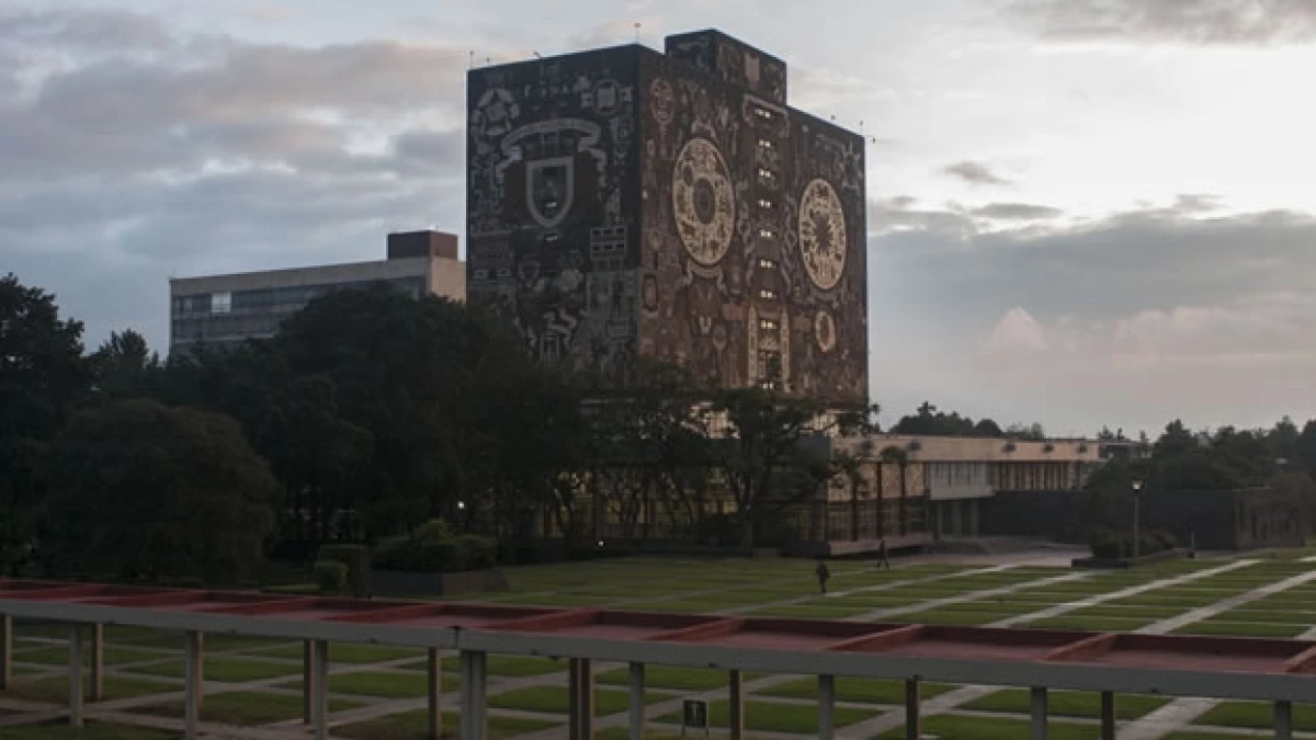 unam