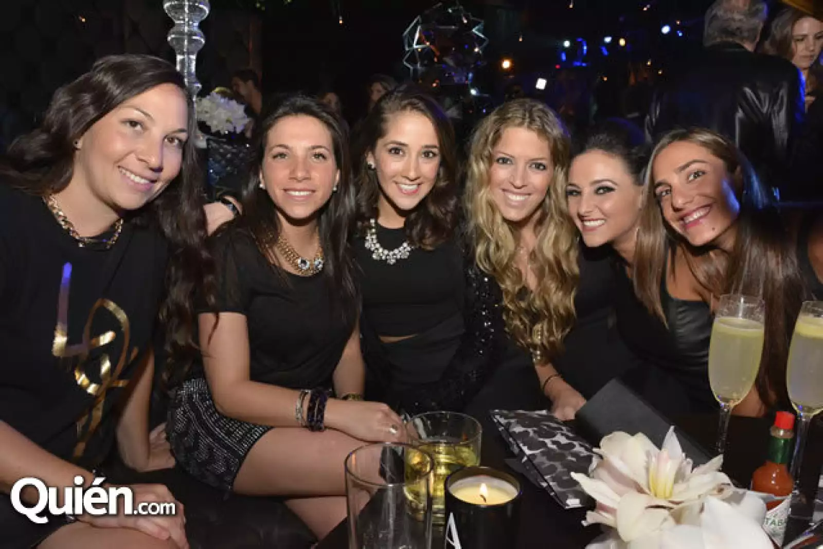 Vivian Smeke,Michelle Smeke,Regina Zonana,Sally Galante,Fanny Helfon y Lucy Hop