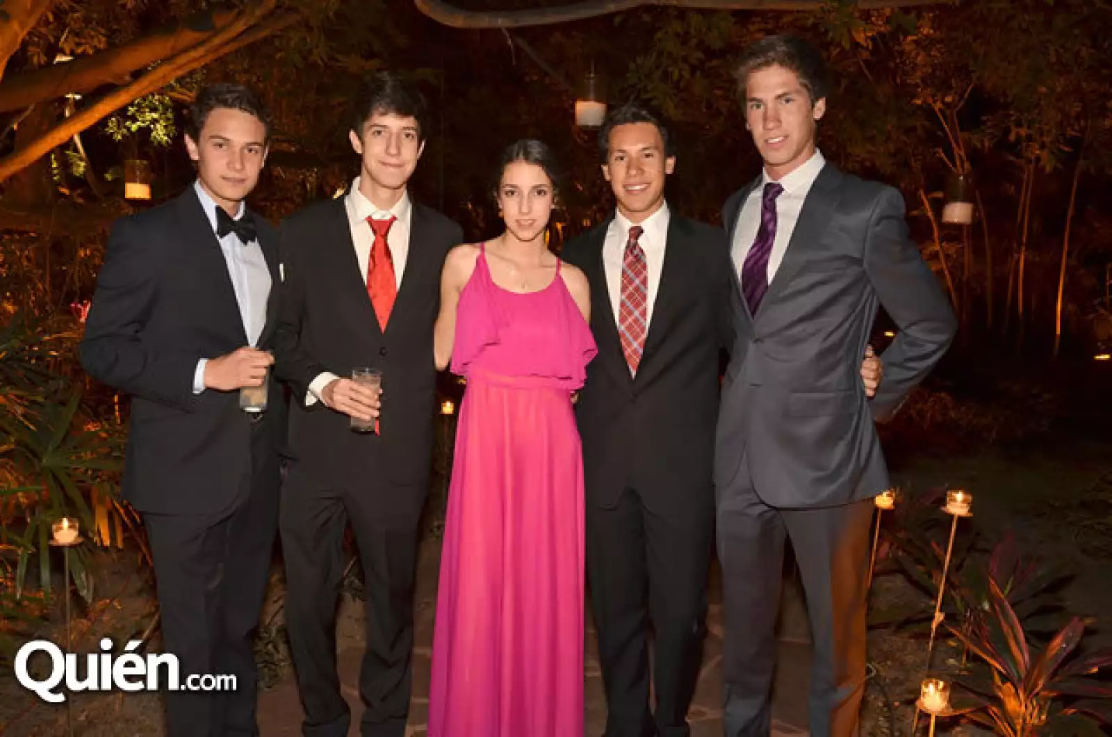 Ricardo Lona,Alex Mora,Pau Mora,Juan Becerra,Jerónimo Ramos.