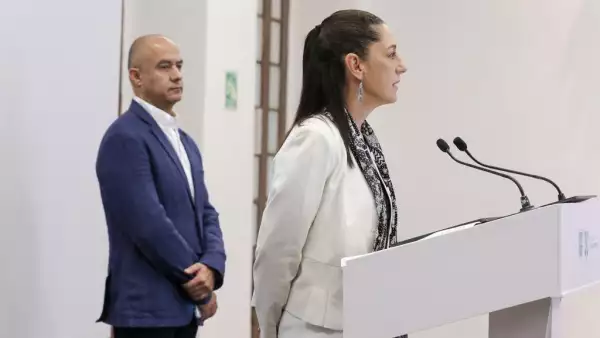 Claudia Sheinbaum y el titular de 