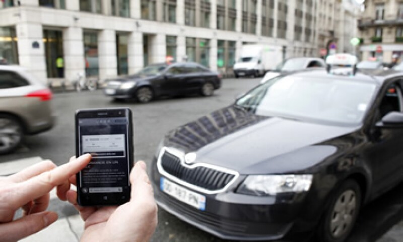 El juez de España considera que los conductores de Uber carecen de autorización administrativa para desarrollar la labor. (Foto: AFP )