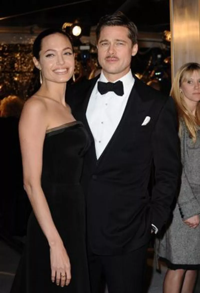 El actor asegura que Jolie no destruyó su matrimonio con Jennifer Aniston, y que su ex esposa y Angelina han logrado establecer una cordial relación pese a sus enfrentamientos en los tabloides.