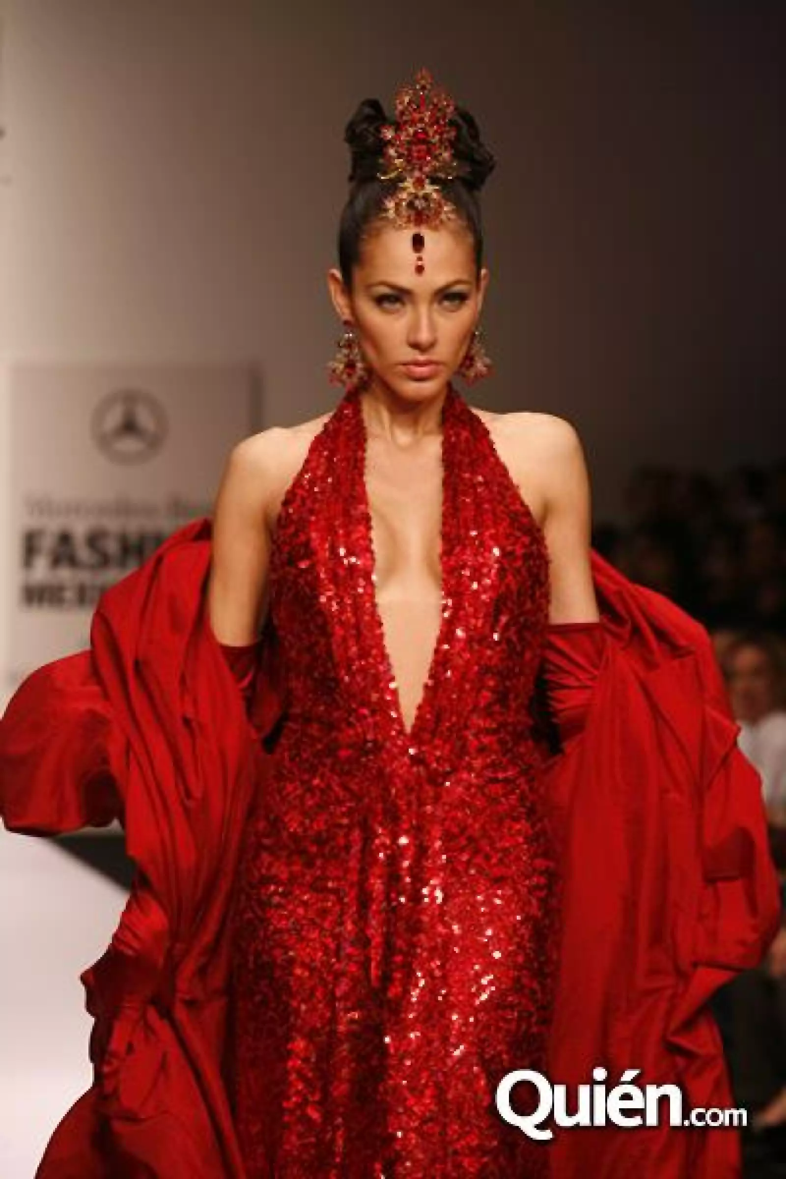 Mercedes Benz Desfile JL Abarca