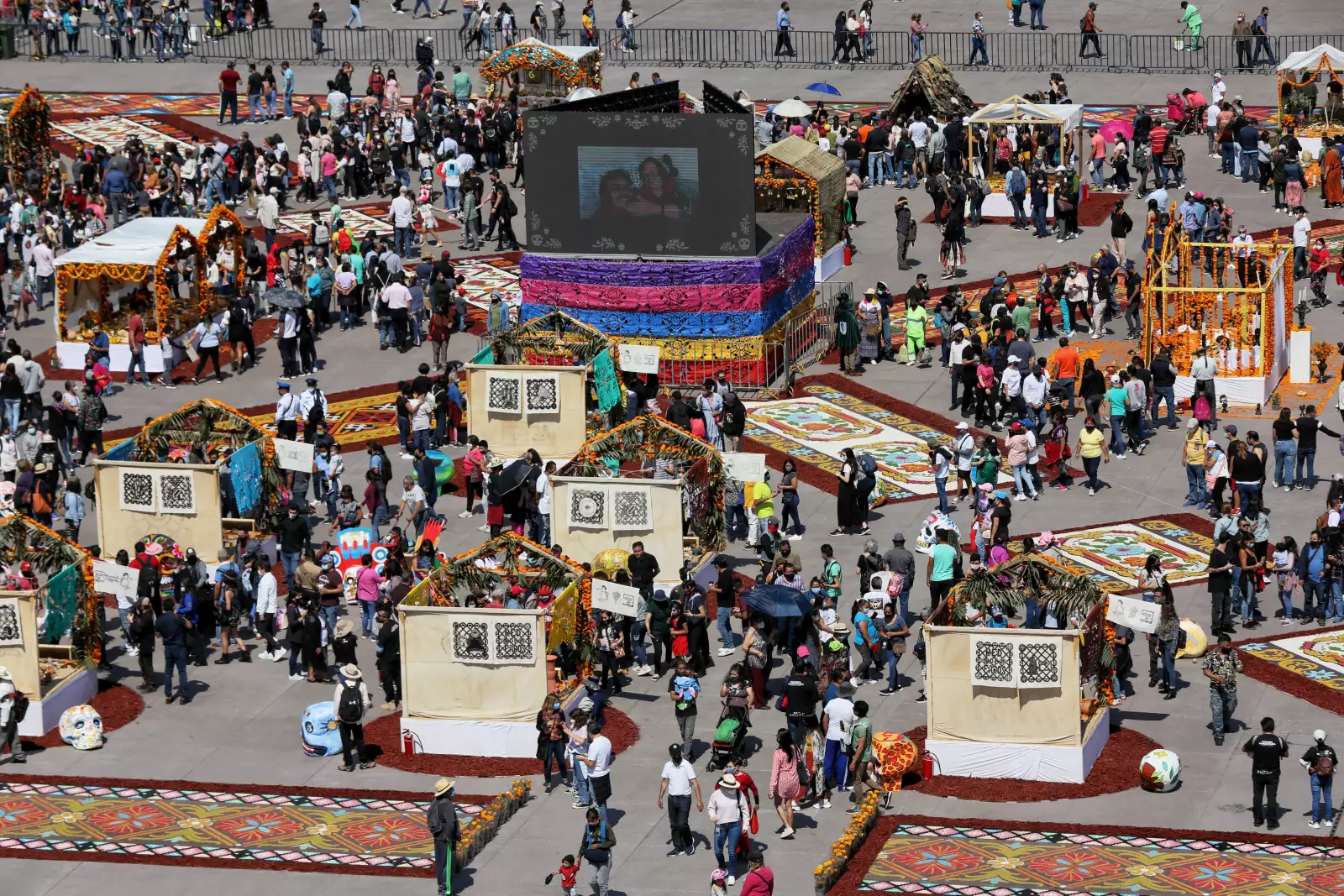 Mega ofrenda Zócalo CDMX 2021