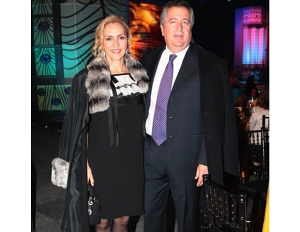 Angélica Fuentes y Jorge Vergara se embarazaron por segunda vez y de gemelos.