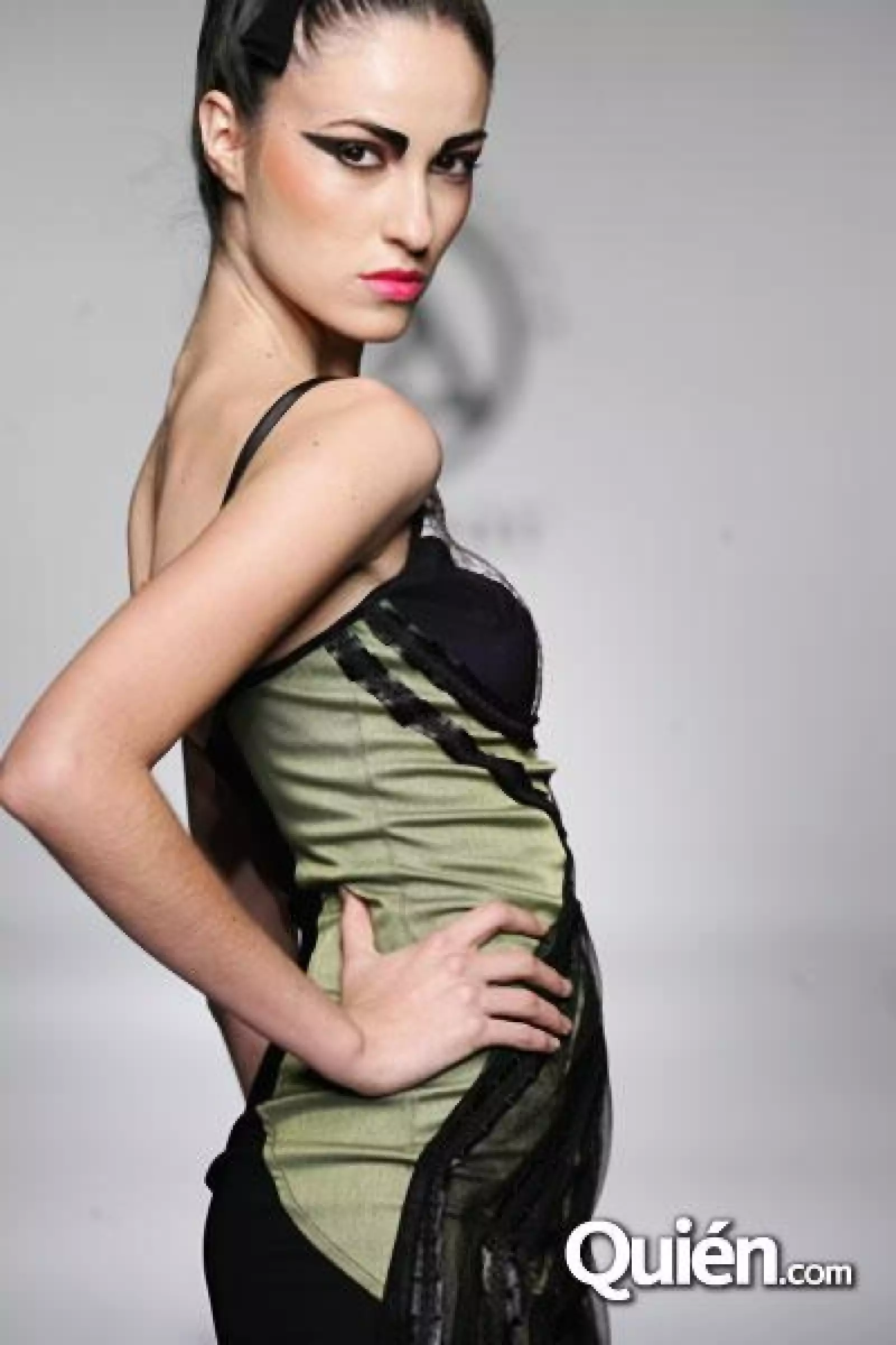 IDM Pasarela Cesar Arellanes