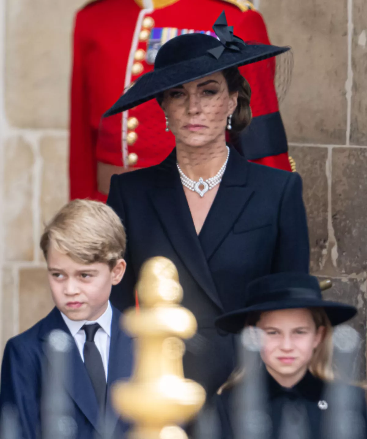 El príncipe George de Gales, Catherine, princesa de Gales, y la princesa Charlotte de Gales