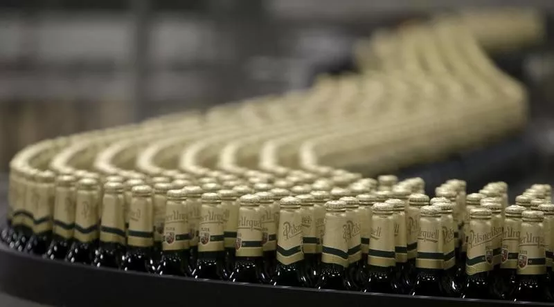 La fusión mediante la compra de SABMiller por AB InBev por 126,500 mde será, de concretarse, una de las mayores adquisiciones de la historia.