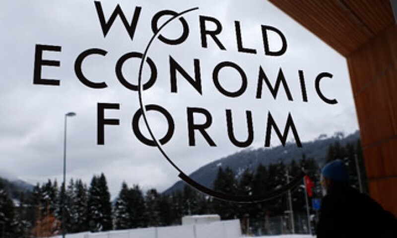 Peña Nieto llega a la reunión en Davos, Suiza, con mejores perspectivas ante la aprobación de reformas. (Foto: Reuters)