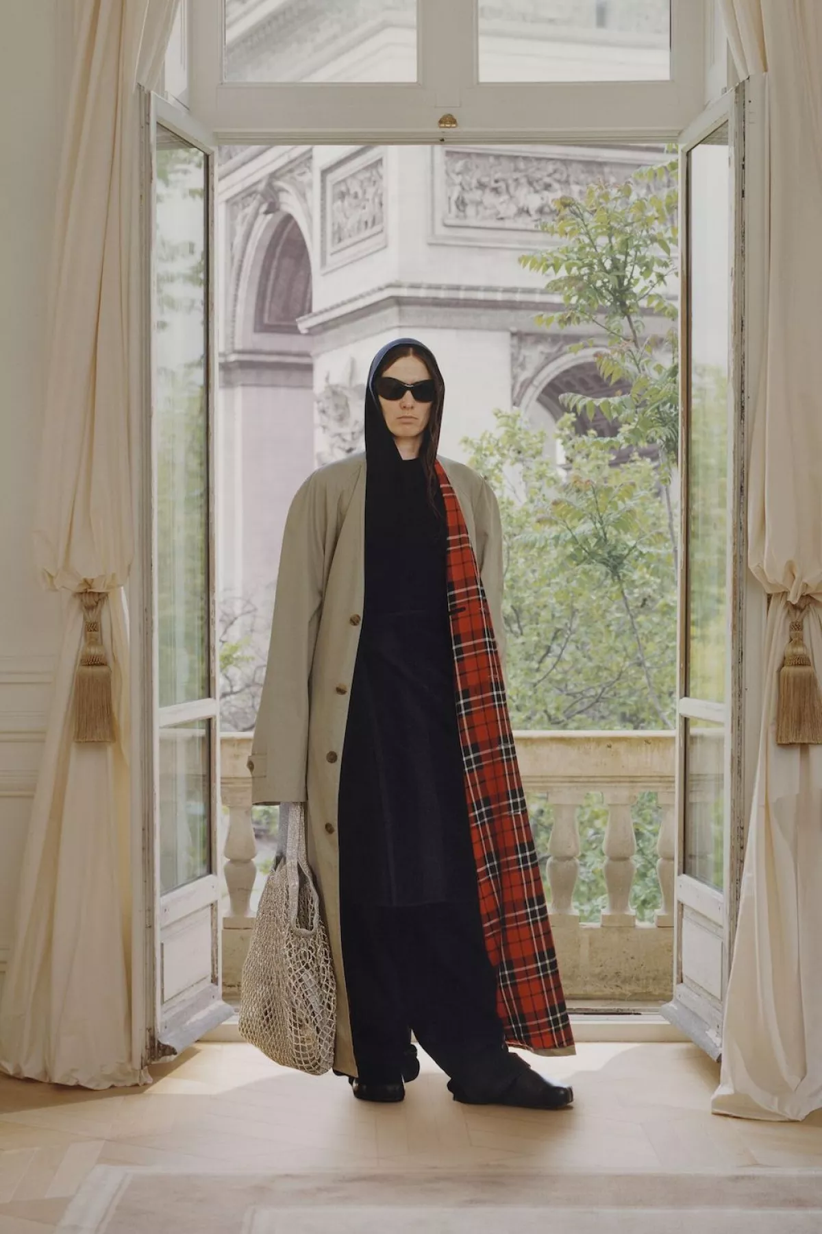 balenciaga-esta-de-vuelta.jpg