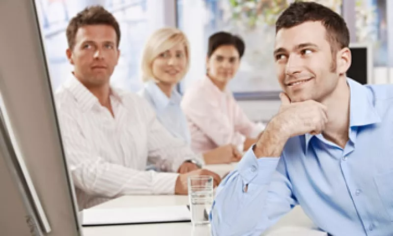 En un empleo nuevo, uno de los retos principales es aprender a llevarse con los compañeros, y a ganarse su respeto. (Foto: Photos to Go)
