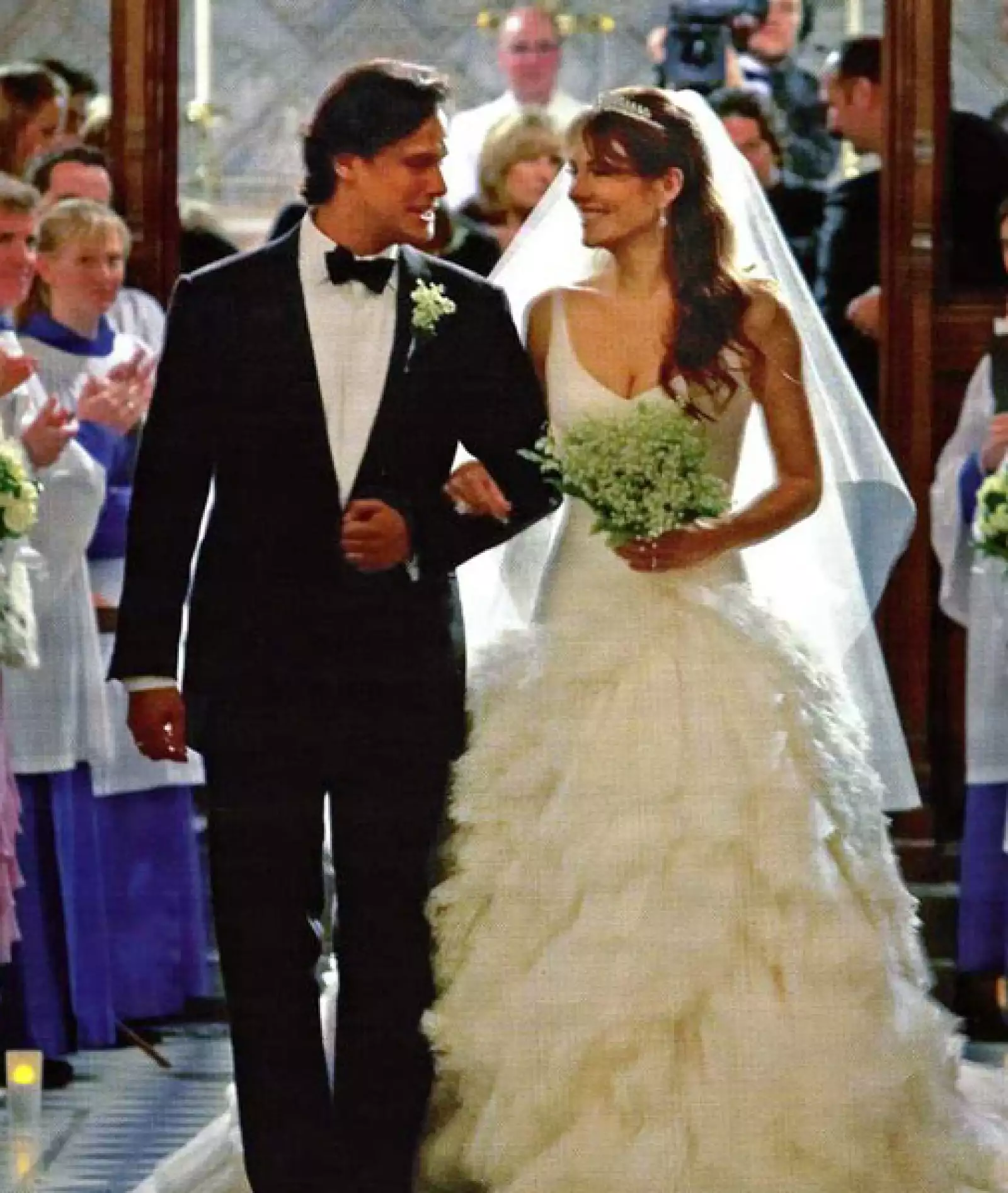 La actriz Elizabeth Hurley eligió uno muy elegante de lirios del valle para su boda en el 2007.