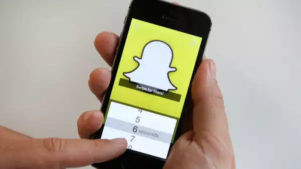 Un fantasma persigue a Facebook
