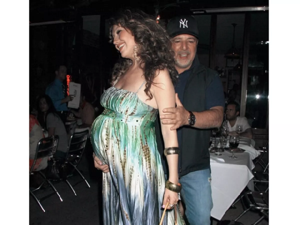 Thalía lucía radiante durante su embarazo.