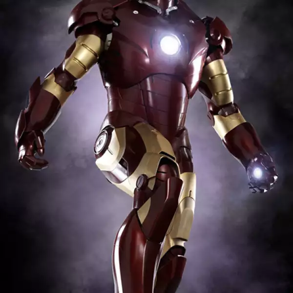 Alguna de superhéroes: `Batman´, `Superman´, `Ironman´. También soy fan de los superhéroes, me encantan. Me gusta que ayudan, que tienen códigos morales muy altos, ven el beneficio de los demás, trabajan en equipo. Son muchos valores en un sólo ser.