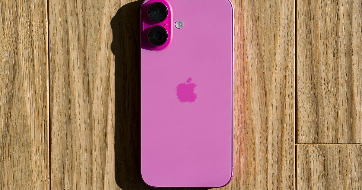 Çok fazla AI gürültüsü olmadan Apple, en büyük akıllı telefon üreticisi olarak Samsung'u tahtından indiriyor