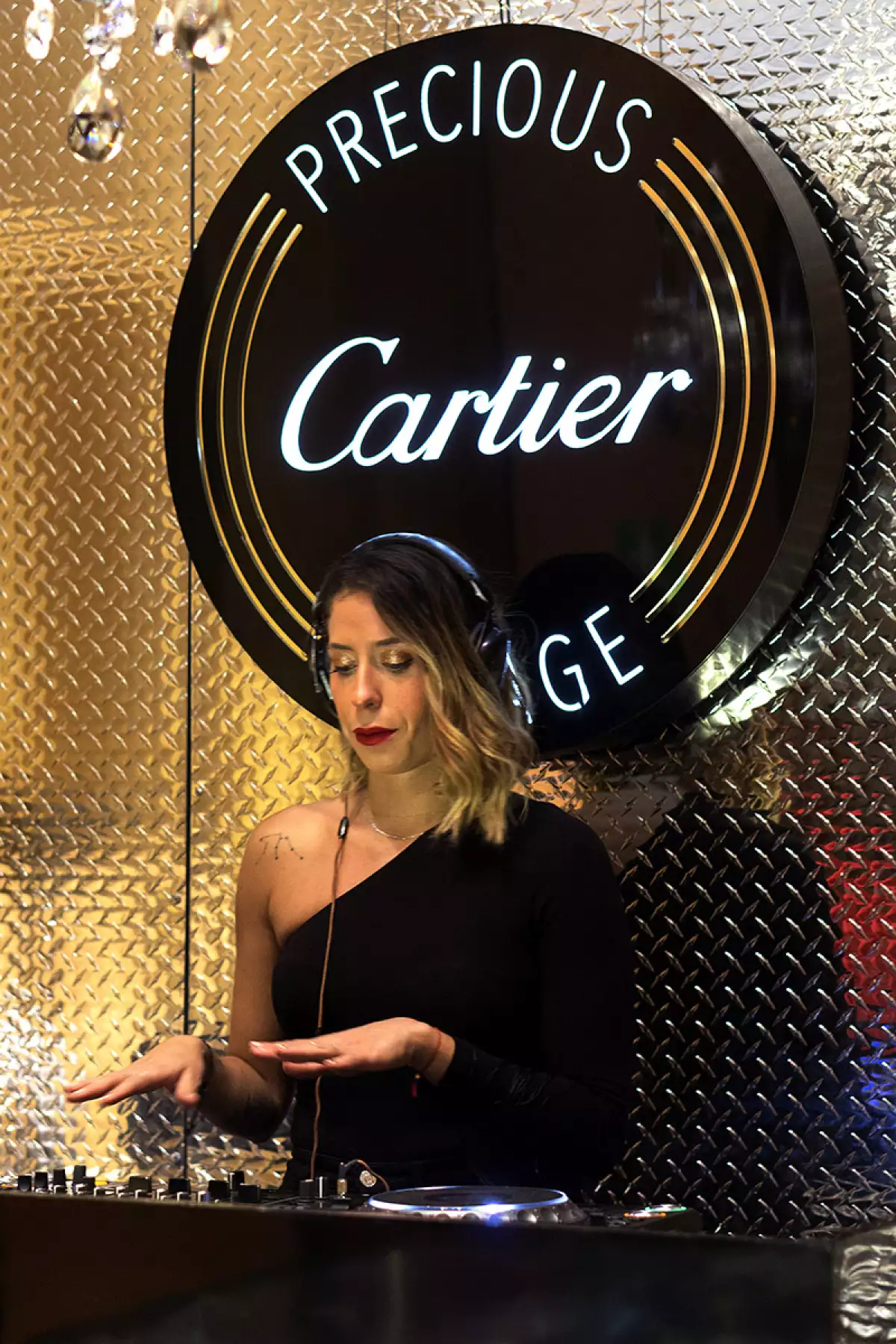 cartier_precious_garage_4