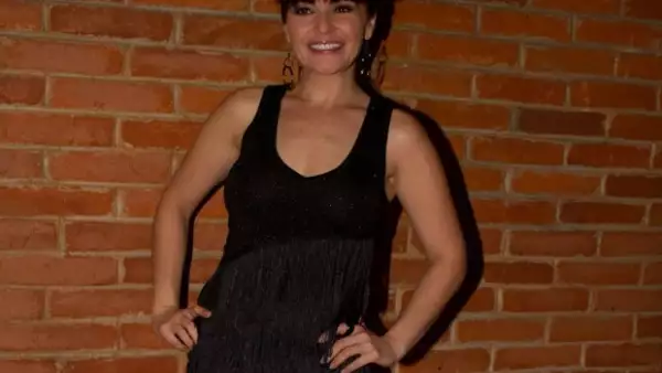 La actriz mexicana nos platicó que le gustaría hacer crecer a su familia, pues se encuentra disfrutando de un matrimonio muy estable. Además, compartió cómo se siente como productora de cine.