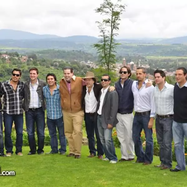 Civil Bety Vega y Rene Palme