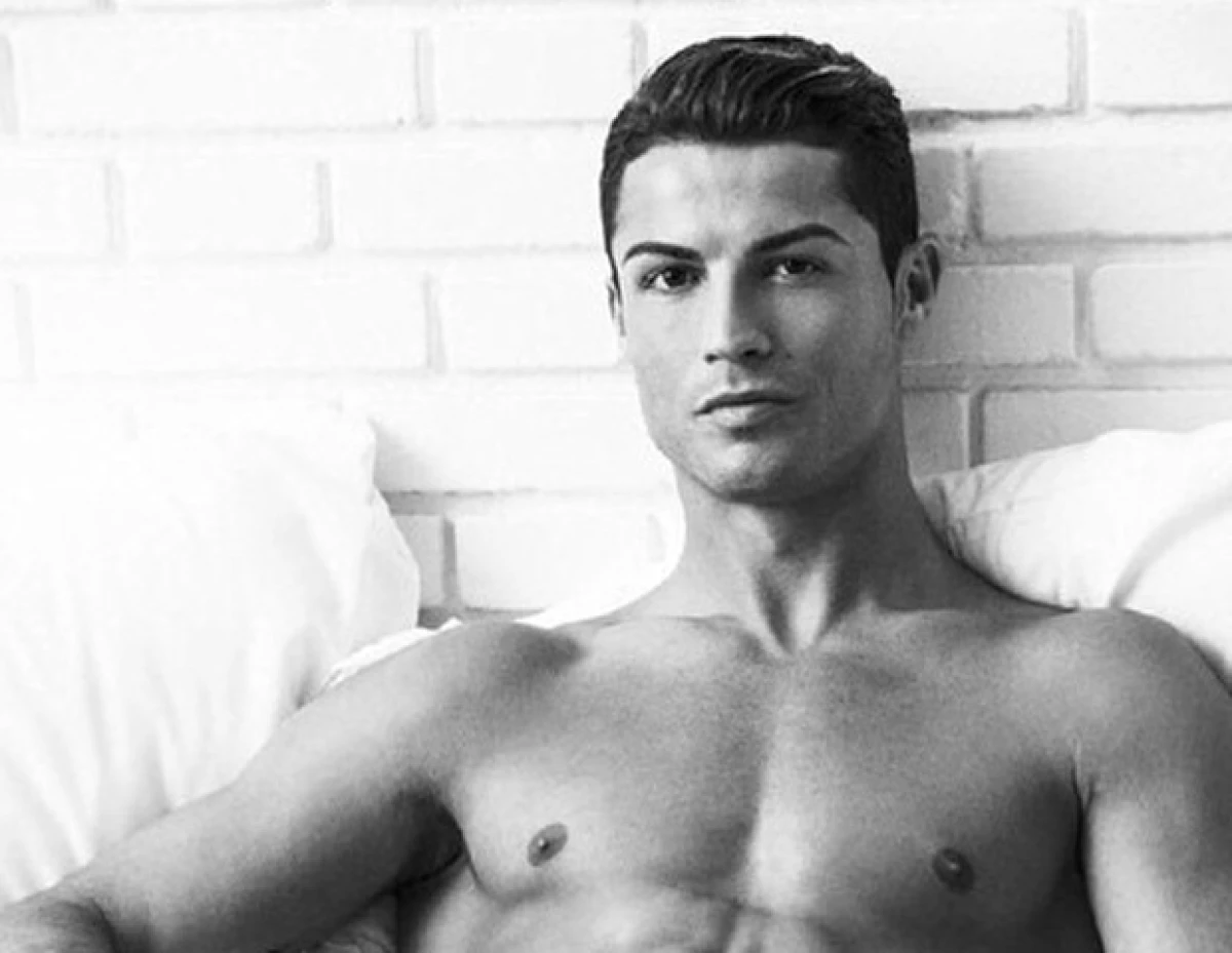 Reconocido como el mayor goleador de Europa con más de 364 goles en su carrera. Hacemos un recuento de la carrera de Cristiano Ronaldo para entender el por qué de su éxito.
