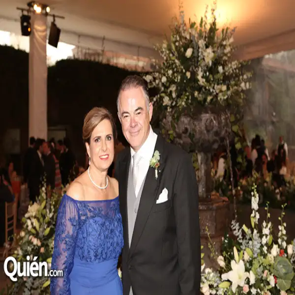 Alejandra Moreno,John McCarthy