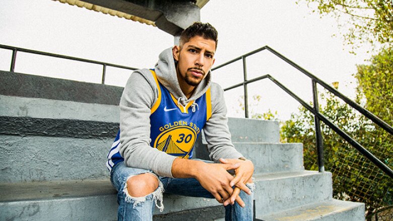 Pery Meza, jugador profesional de Los Capitanes; Diego Alfaro, Smithe y Danger son representantes de la campaña.