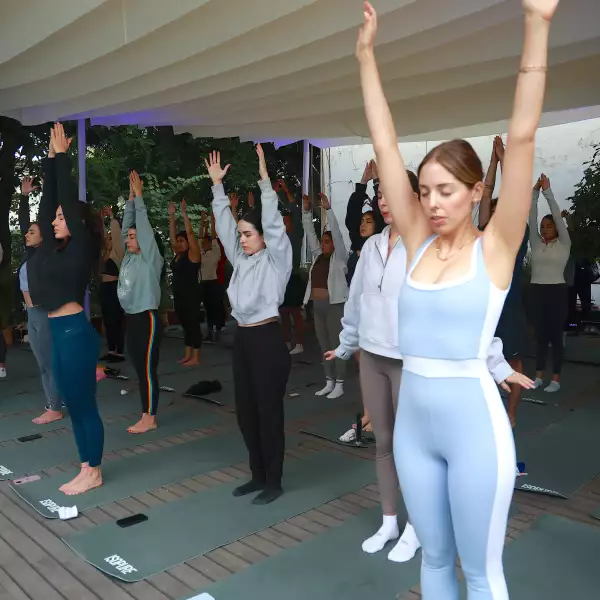 JAZ AND RONI 050.JPG