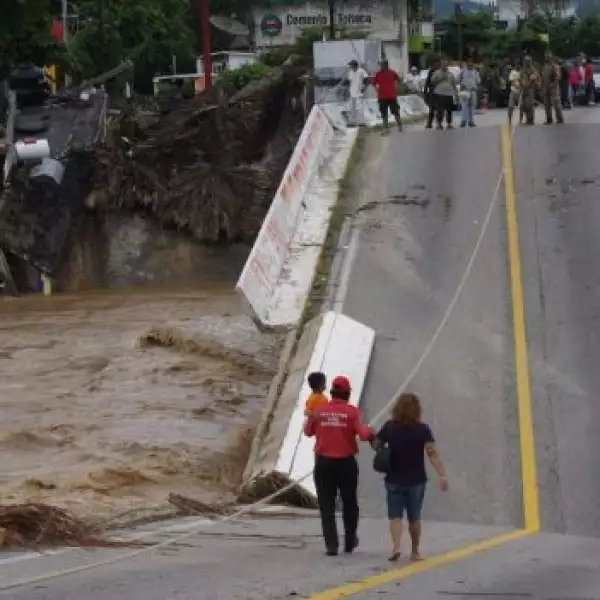 Colapso-Puente-1-EFE
