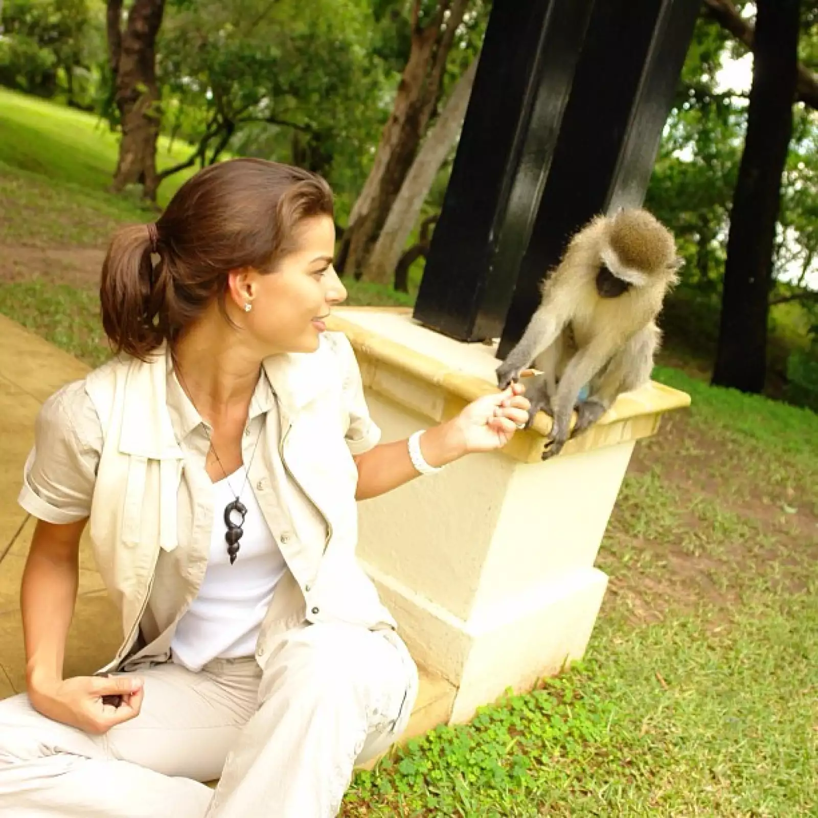 Compartiendo con sus semejantes, describió Bárbara.