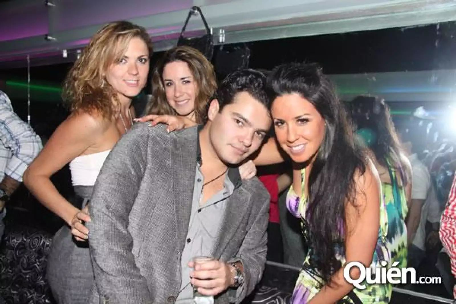 De Fiesta en el Kaah