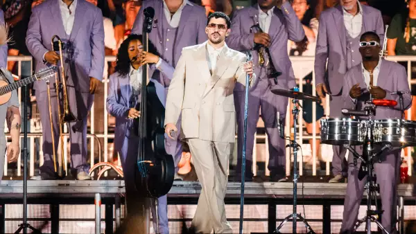 Bad Bunny - Debi Tirar Mas Fotos World Tour: Sao Paulo