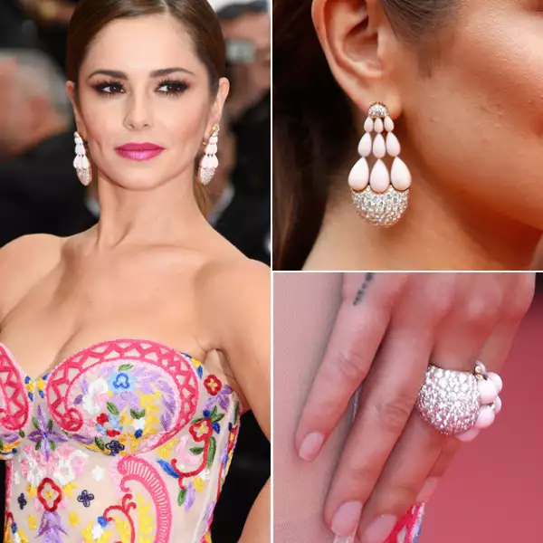 Cheryl Cole usó los aretes `India ´de  diamantes de oro rosa, ópalo y diamantes blancos de De Grisogono en la premiere de `Slack Bay´.