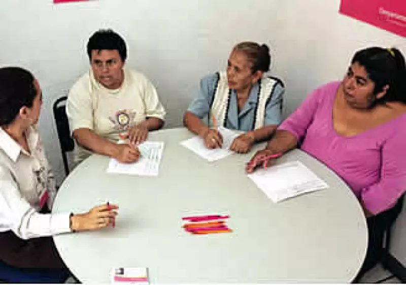 La microfinaciera se ha posicionado como un referente de los pequeños préstamos productivos. (Foto: Mondaphoto)