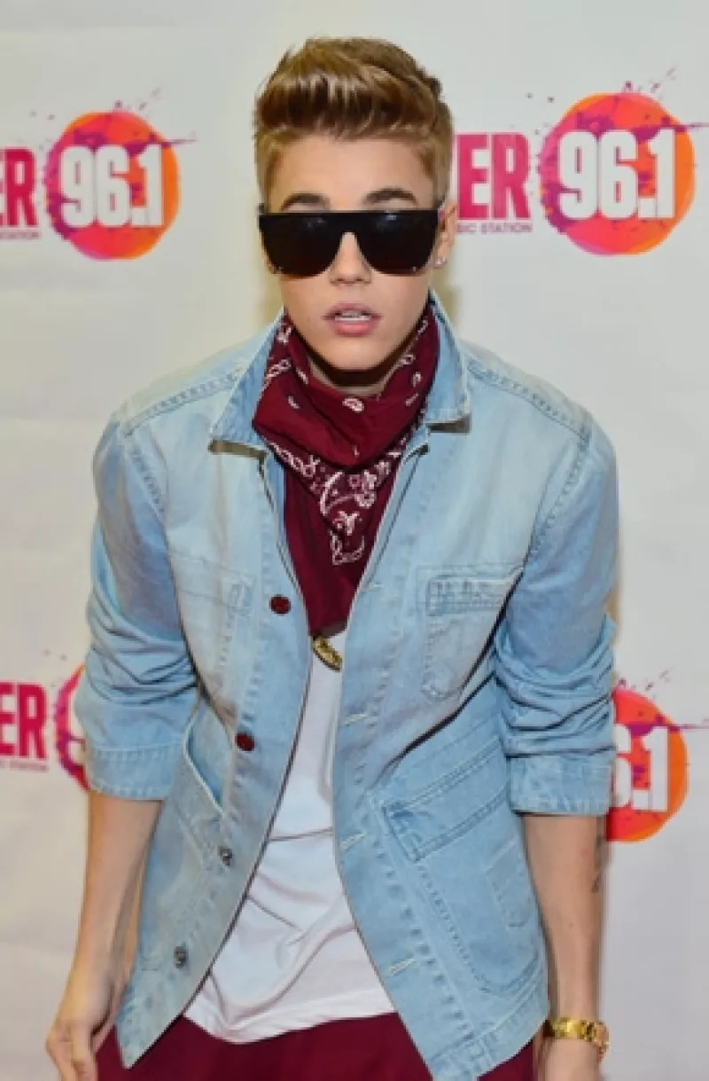 El cantante canadiense dio positivo en mariguana y "Xanax" en la prueba practicada por las autoridades estadunidenses, tras su arresto del pasado jueves en Miami Beach.