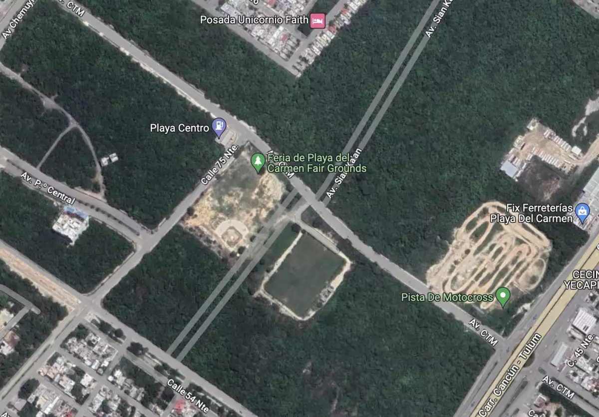 Carretera chueca de Playa del Carmen
