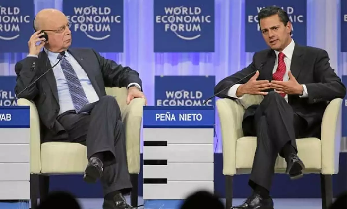 El presidente de México ofreció la conferencia magistral “Transformando México: sociedad, politica, economía” donde fue cuestionado por el tema de violencia que vive el país.