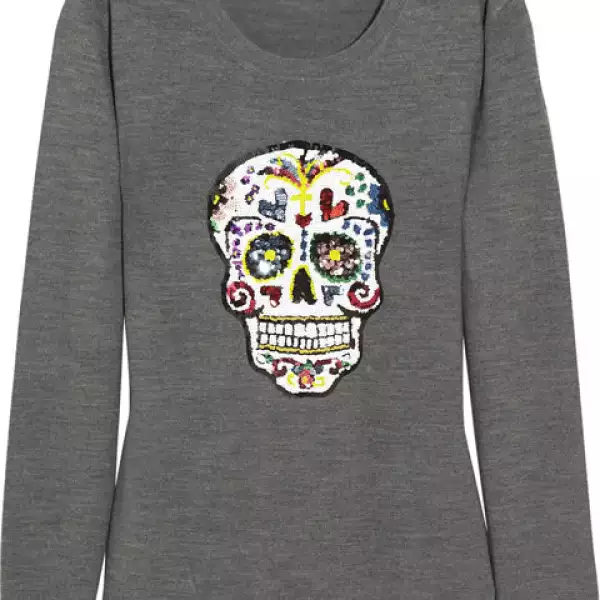 La sudadera Markus Lupfer está inspirada en la cultura mexicana.