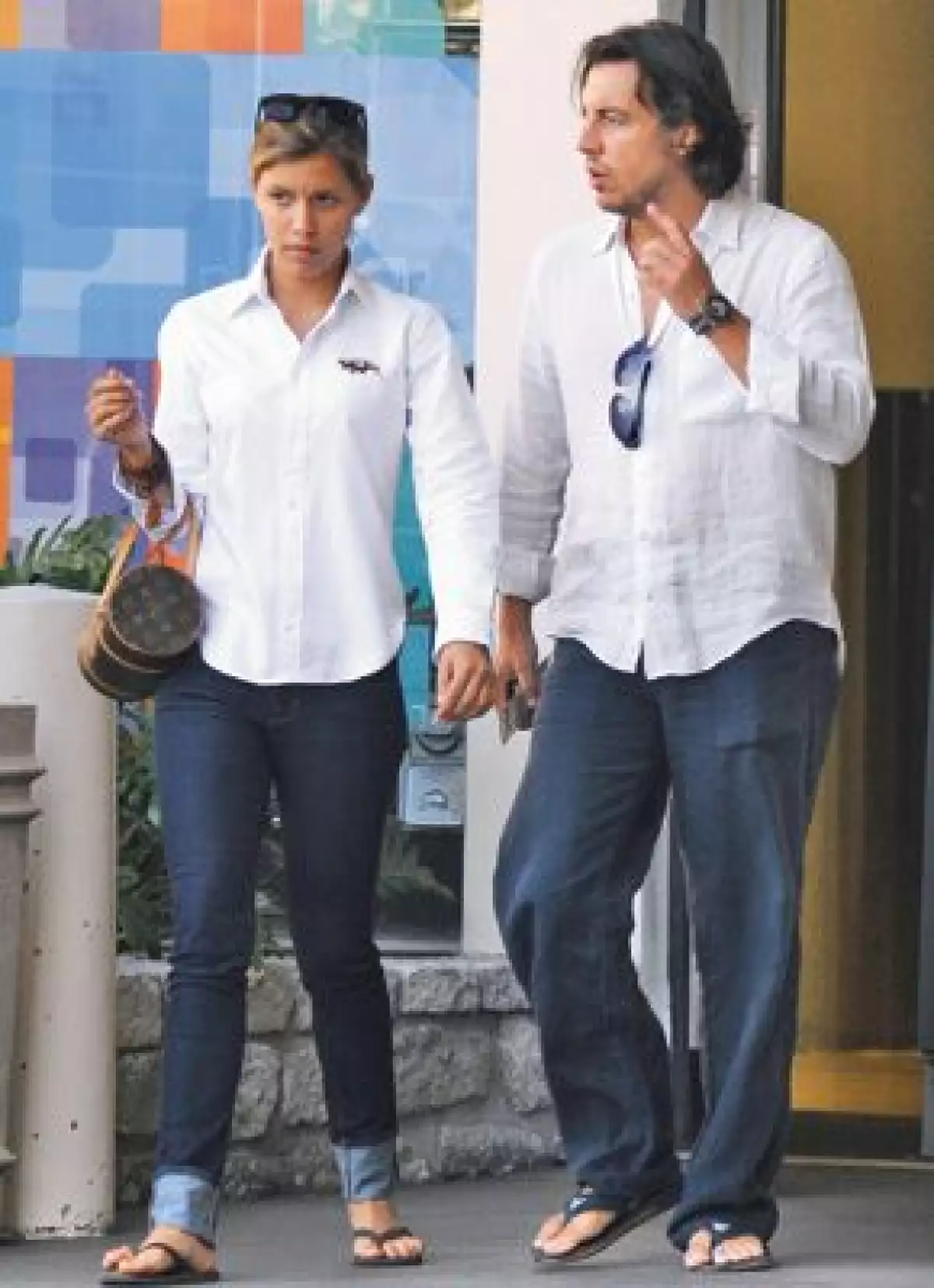 Alejandro, 20 años mayor que la hija de Stephanie, intentó hacer las cosas de acuerdo a lo que le marcaba la razón, pero al final pudo más su corazón.