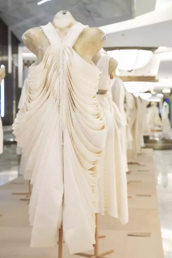 exposición-palacio-de-hiero.jpg