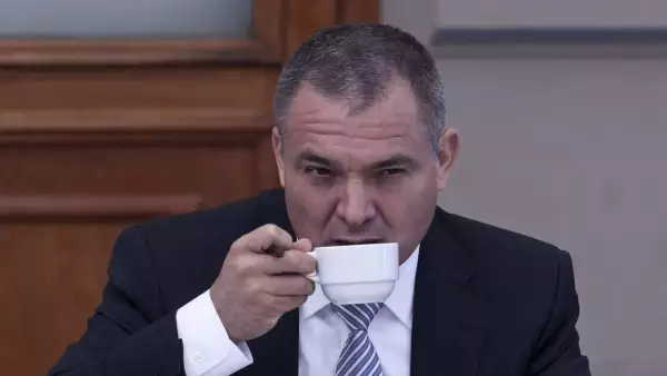 Caso García Luna: un juicio que se aplaza a dos años (Retrato de Genaro García Luna)