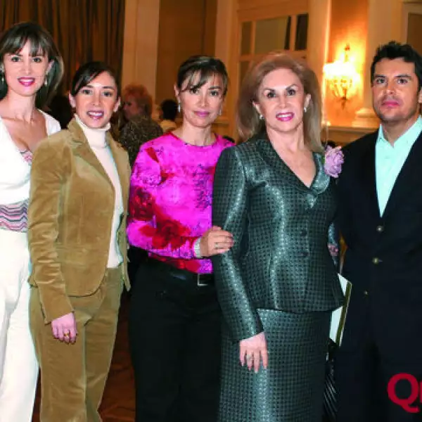 Lorena Gama de Kniestedt, Alejandra Gama de Herrera, Lucila Gama de Cisneros, Lucila Araico Flores, Jorge Gama Araico