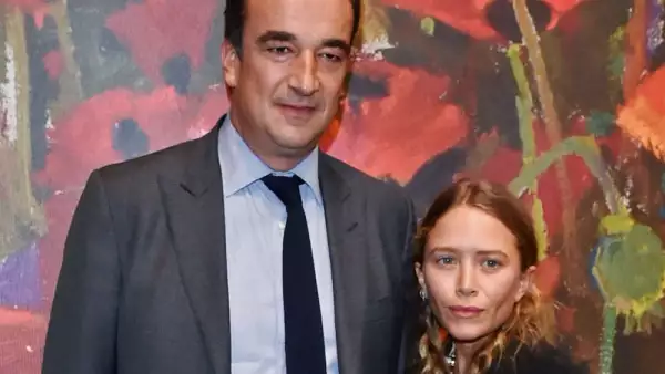 'Take Home a Nude' annual auction and dinner, Arrivals, New York, USA - 11 Oct 2017