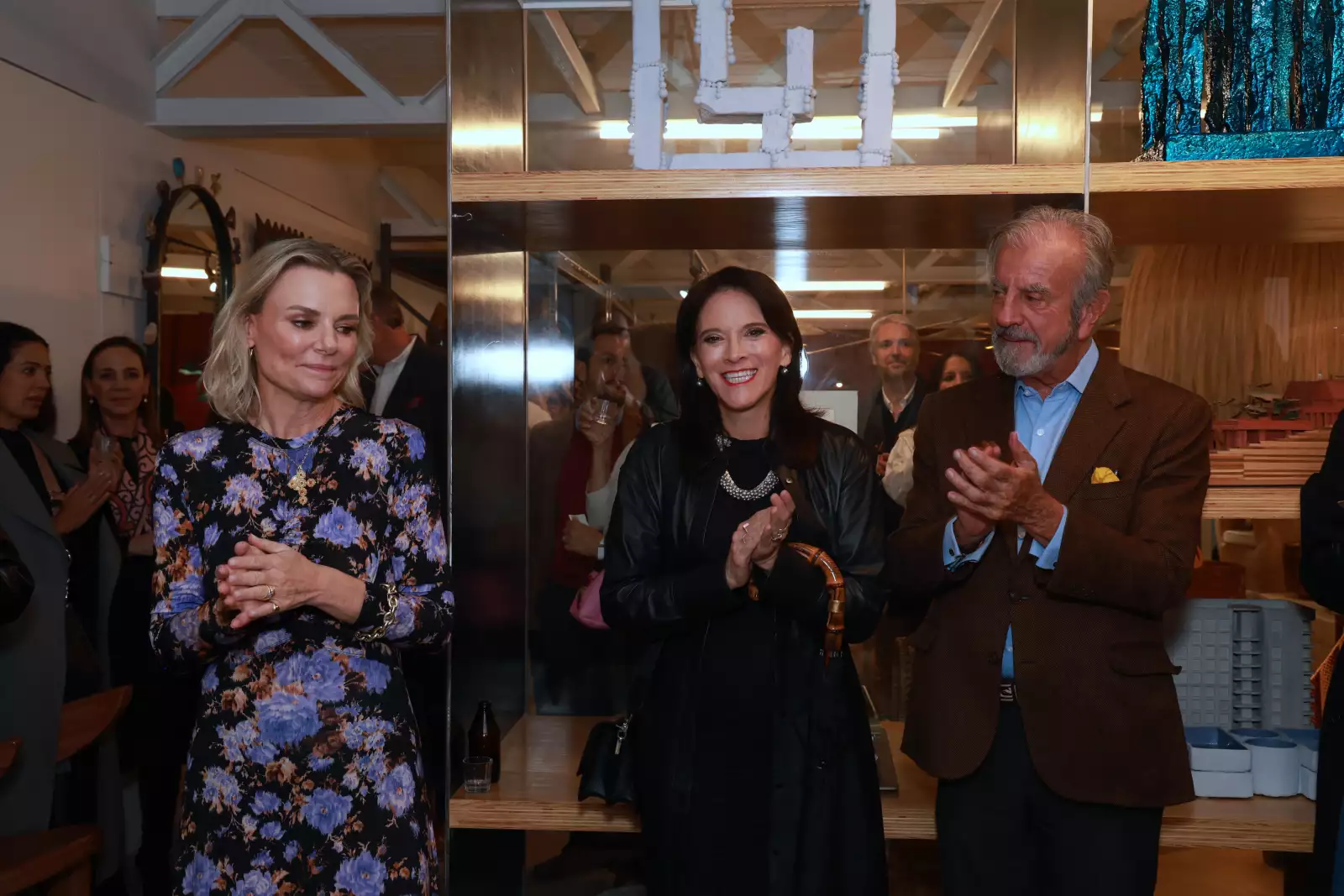 Susana Ordovàs, Rita Sánchez y Rodrigo Rivero Lake.