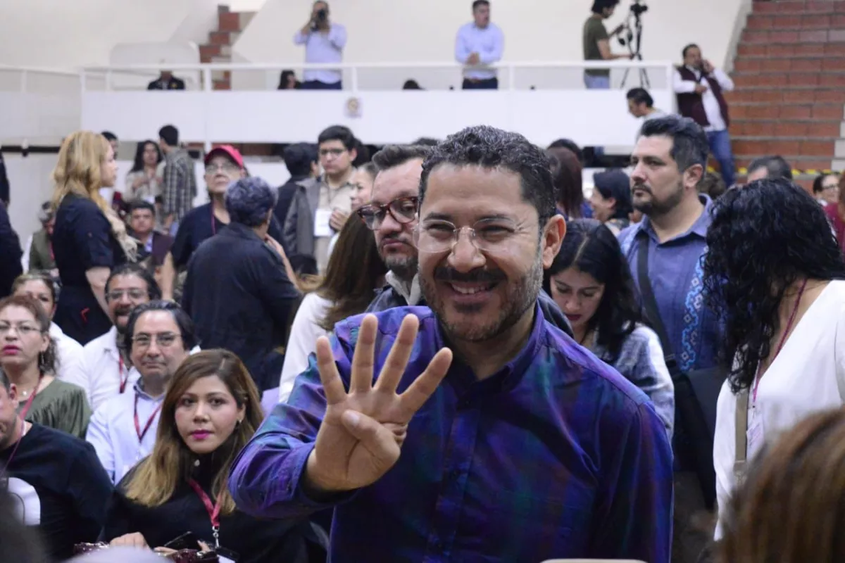 batres morena cdmx.jpeg