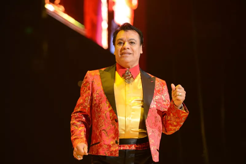 A dos semanas de la muerte del Divo de Juárez, se reveló que una de sus entrañables amigas fue contemplada en su testamento.